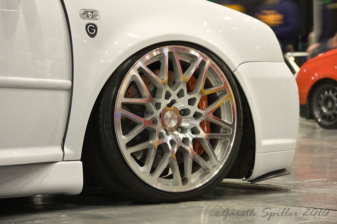 Random Snap>> Rotiform R32 Mk4