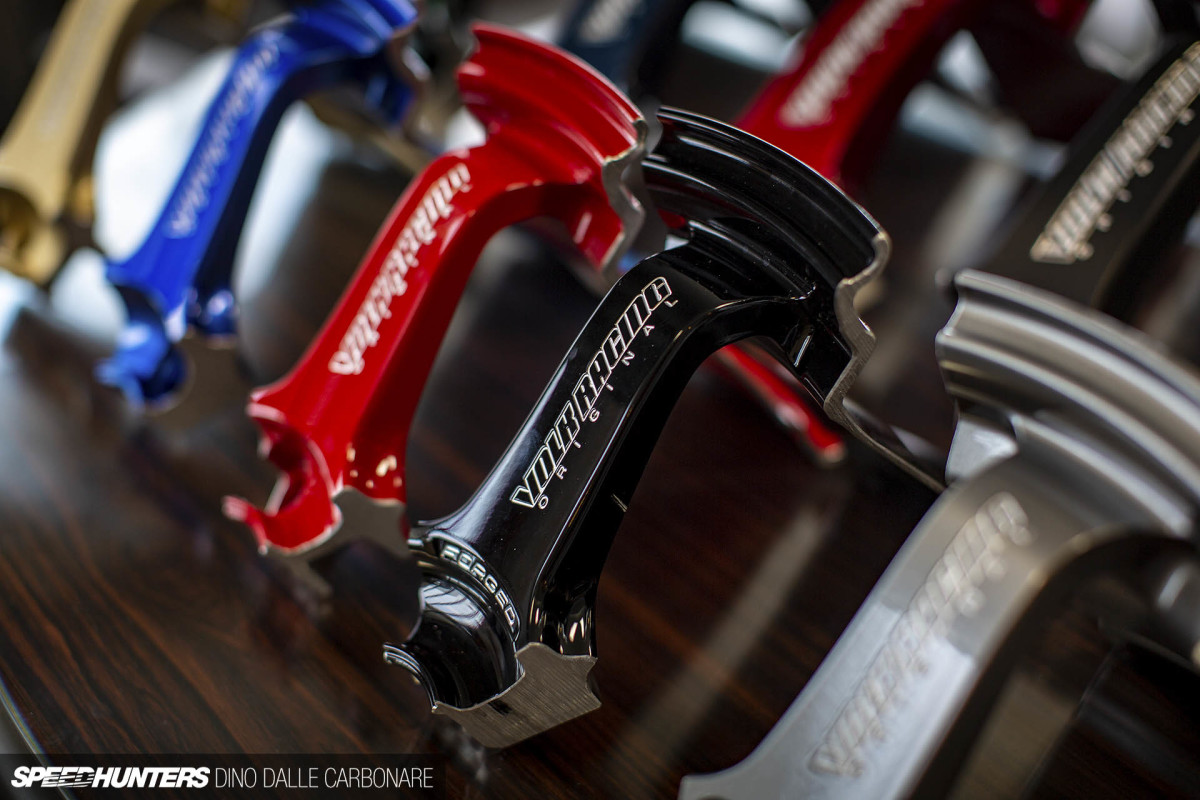 rays_volk_racing_dino_dalle_carbonare_36