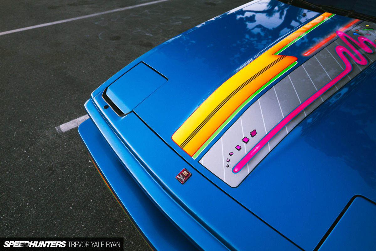 Straight From The ’80s: The Santini Supra