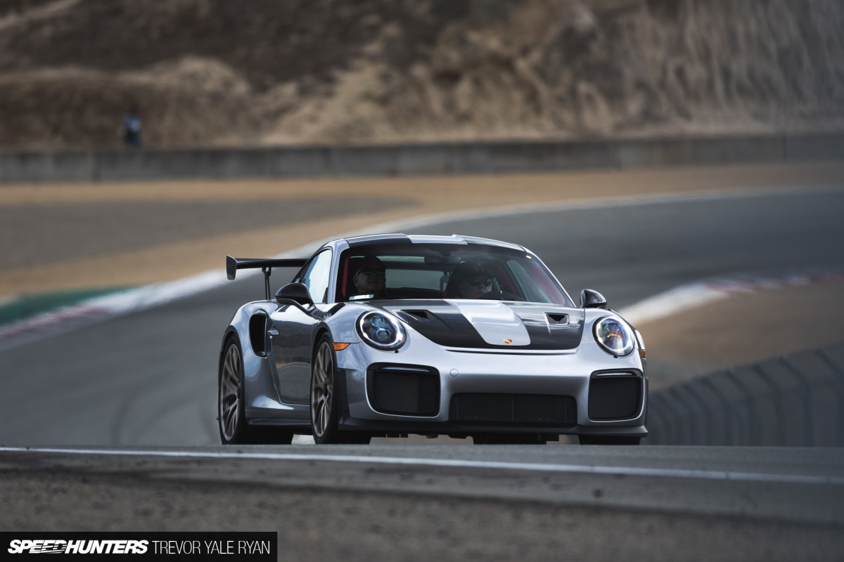 2018-SH_New-Porsche-935-At-Rennsport_Trevor-Ryan-024