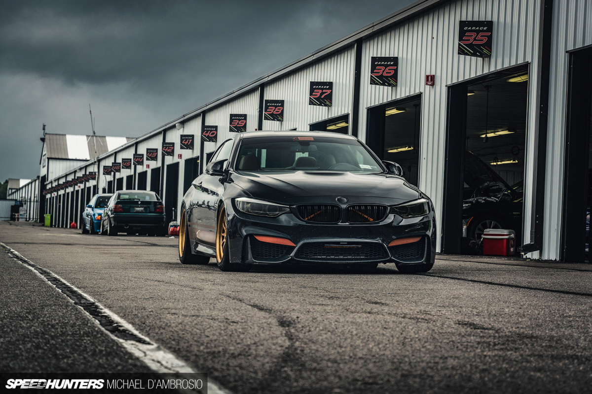 Speedhunters_IATS_10_pitRow