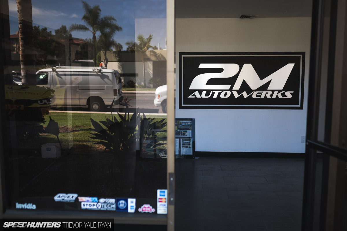 2018-SH_SEMA-Preview-BMW-Z4-GT3_Trevor-Ryan-011_1673