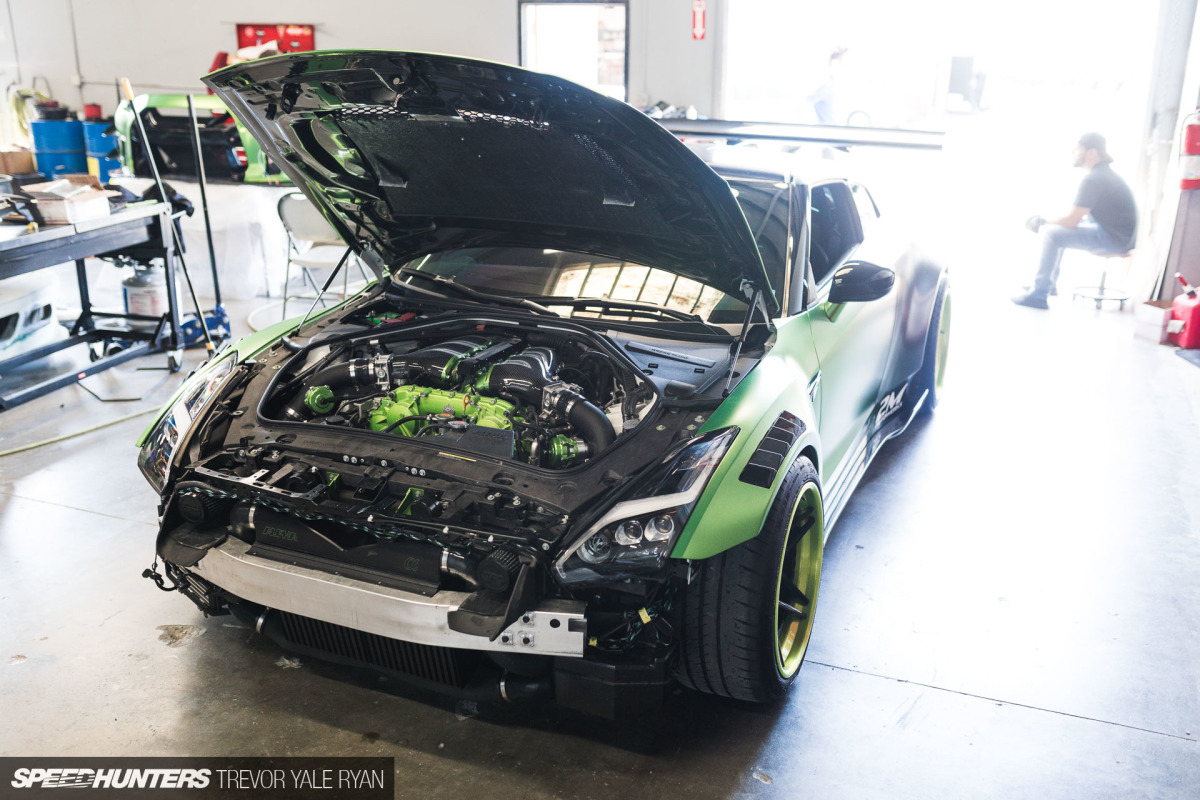 2018-SH_SEMA-Preview-BMW-Z4-GT3_Trevor-Ryan-015_1659