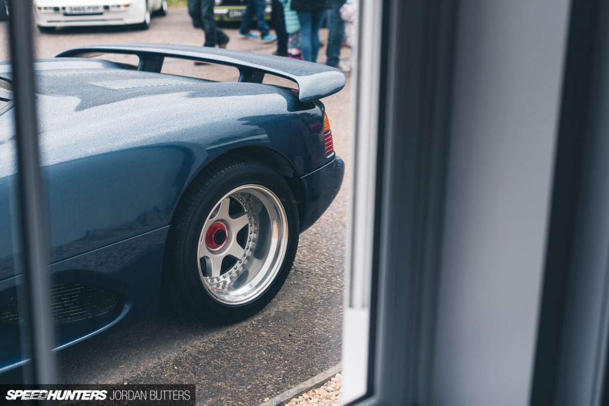 Caffeine & Machine: A Home From Home