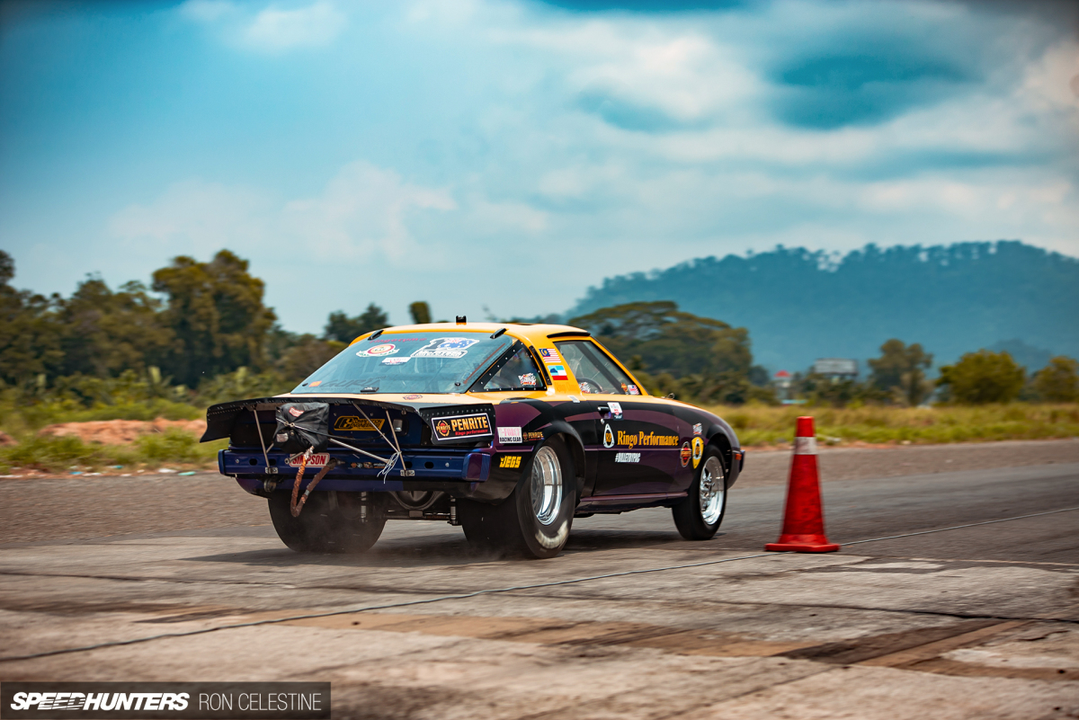 Ron_Celestine_Speedhunters_Tawau_Raretro_drag_Mazda_RX7_3