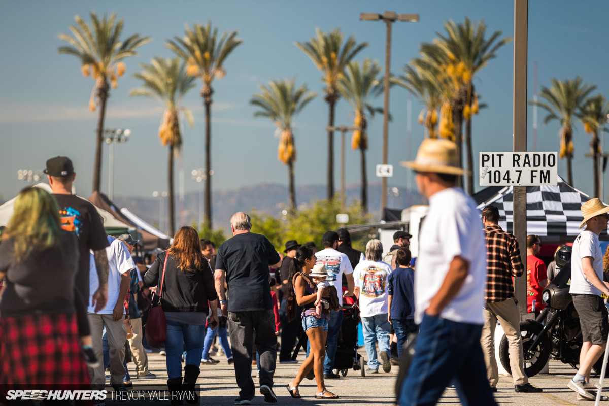 2018-SH_Mooneyes-Christmas-Show-Irwindale-SoCal_Trevor-Ryan-028_0797