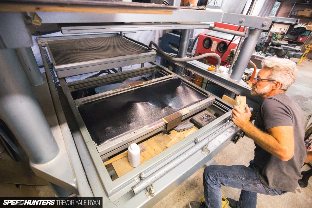 2018-SH-KoogleWerks-Thermoforming-Trevor-Ryan_001