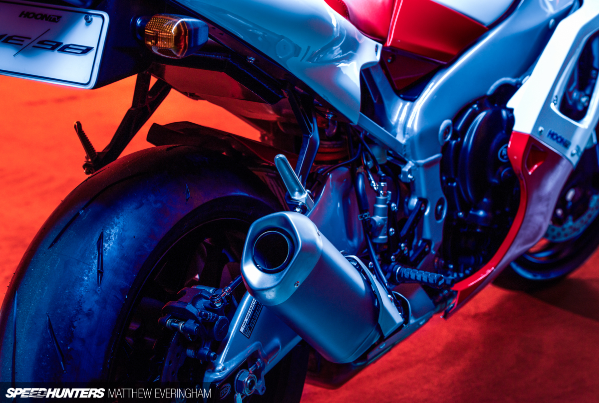 Yamaha-R1-20th-Anniversary-Boxer-Matthew-Everingham-Speedhunters-17