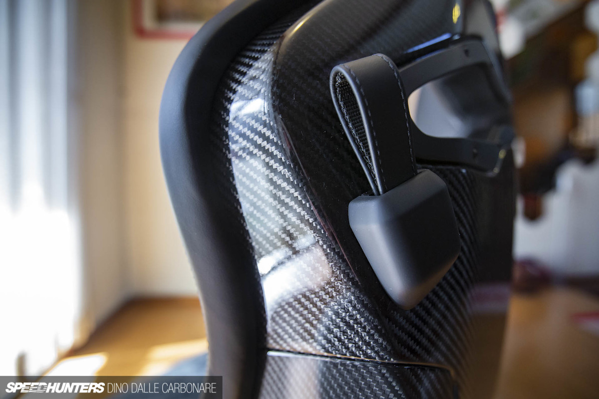 sparco_spx_unboxing_dino_dalle_carbonare_22