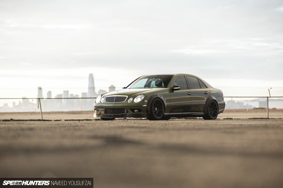 Dapper Drift: Sliding In Elegance