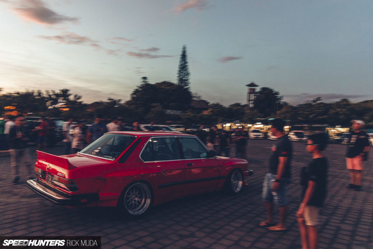 Sunset Chaser: Bali’s First Modified Car Meet