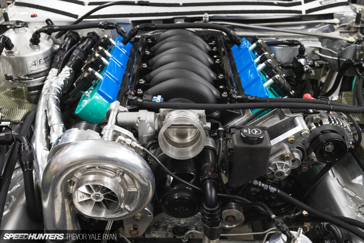 2018-Speedhunters_Matt-Field-Drift-Cave-Formula-D-Prep_Trevor-Ryan-047_6961
