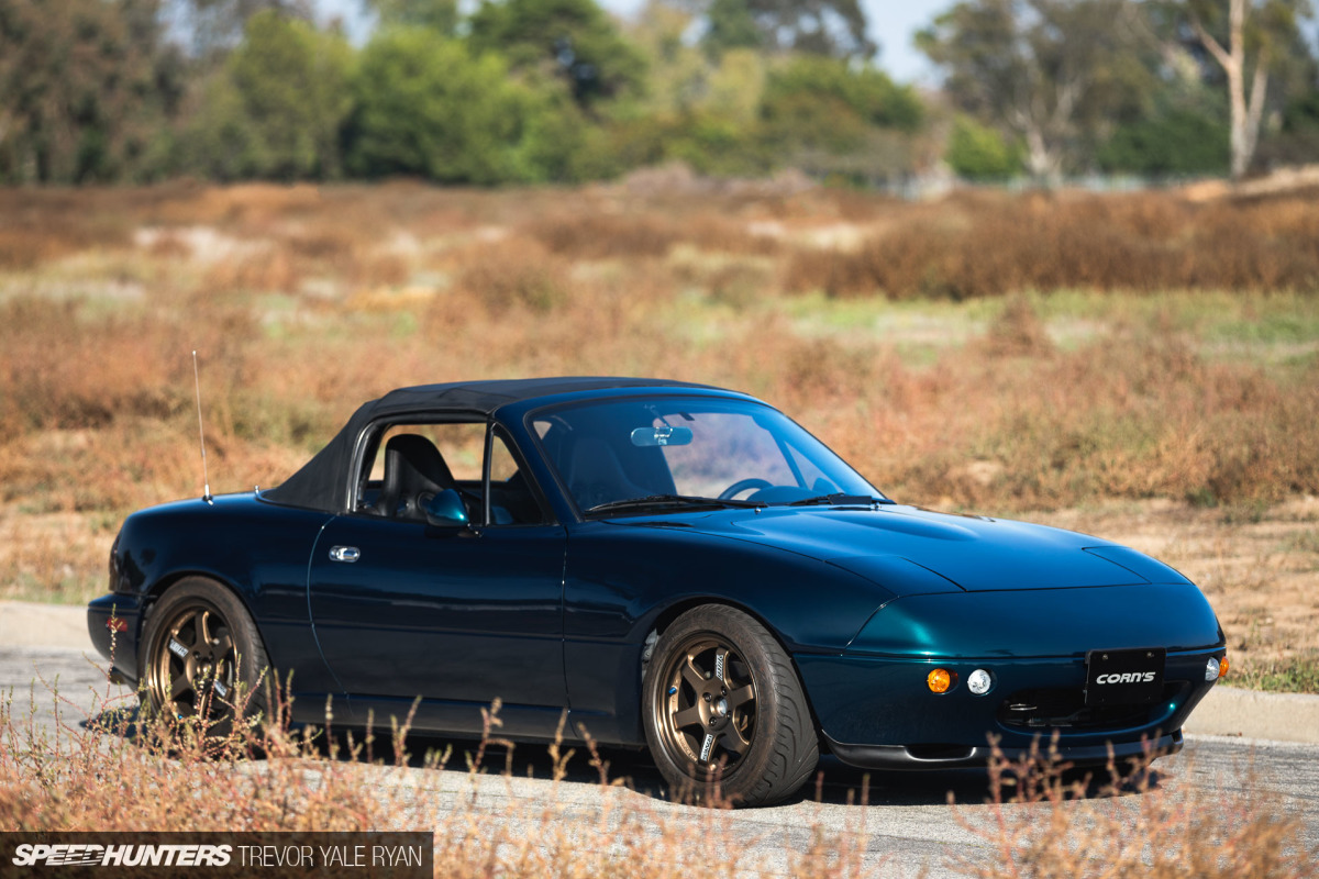 2018-Speedhunters_Sprit-Road-Corns-NA-Miata_Trevor-Ryan-003_