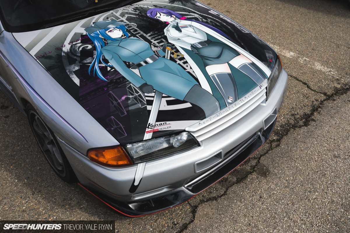 2018-Speedhunters_Itasha-Style-R32-Skyline_Trevor-Ryan-019_3281
