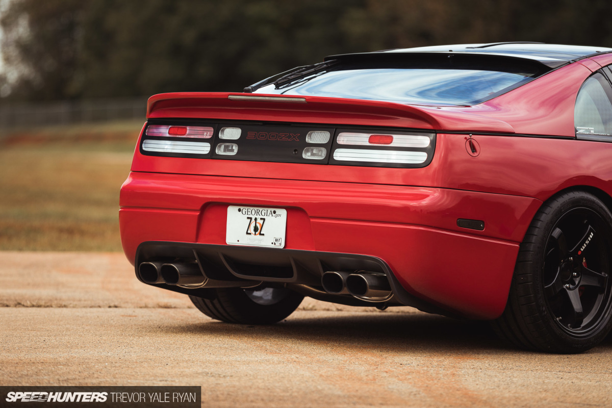 2018-Speedhunters_TwinZ-Z1-Motorsports-Nissan-Z32_Trevor-Ryan-007_9359