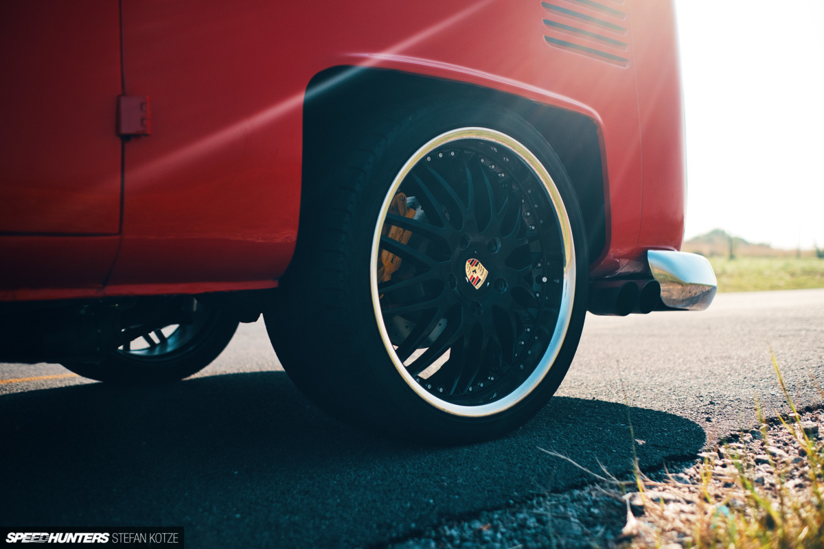 stefan-kotze-speedhunters-porsche-kombi- 054