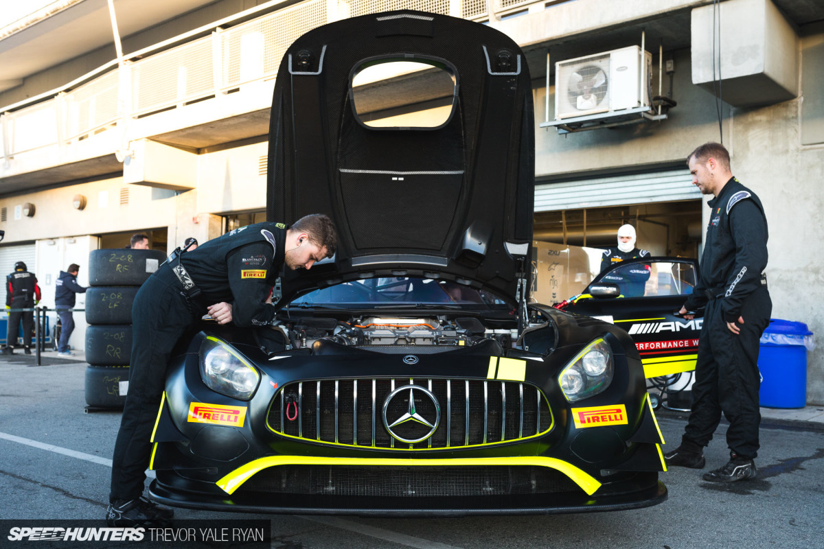 2019-California-8-Hours-Gallery_Trevor-Ryan-Speedhunters_002_6654
