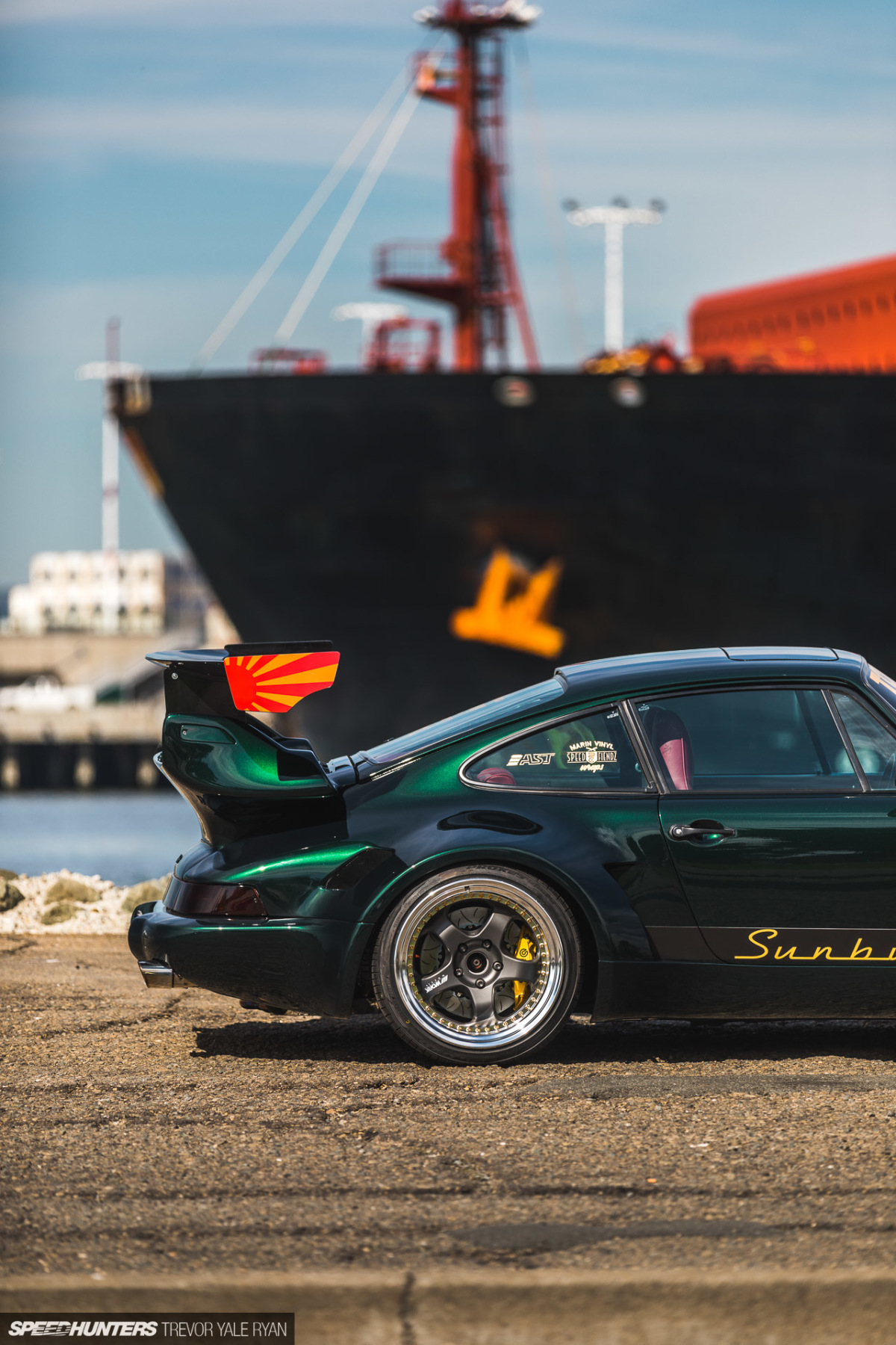 2019-Sunburst-964-Porsche-JDM-Style_Trevor-Ryan-Speedhunters_045_4023