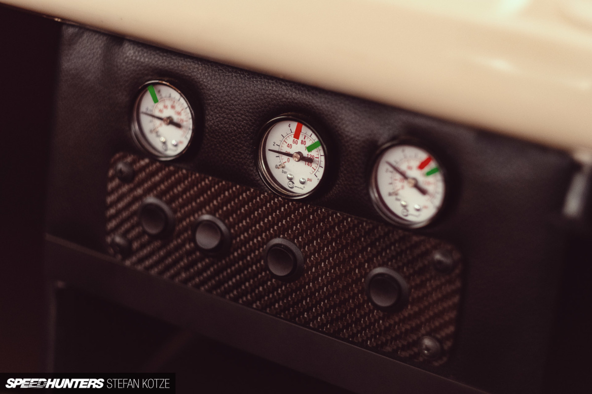 stefan-kotze-speedhunters-chevy-c10 (48)