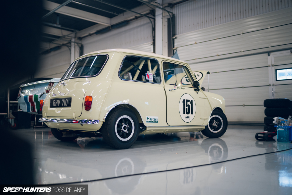 RDM19_SilverstoneClassic_Speedhunters-18