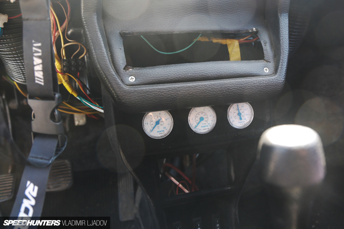 skoda-136-raceism-by-wheelsbywovka-44