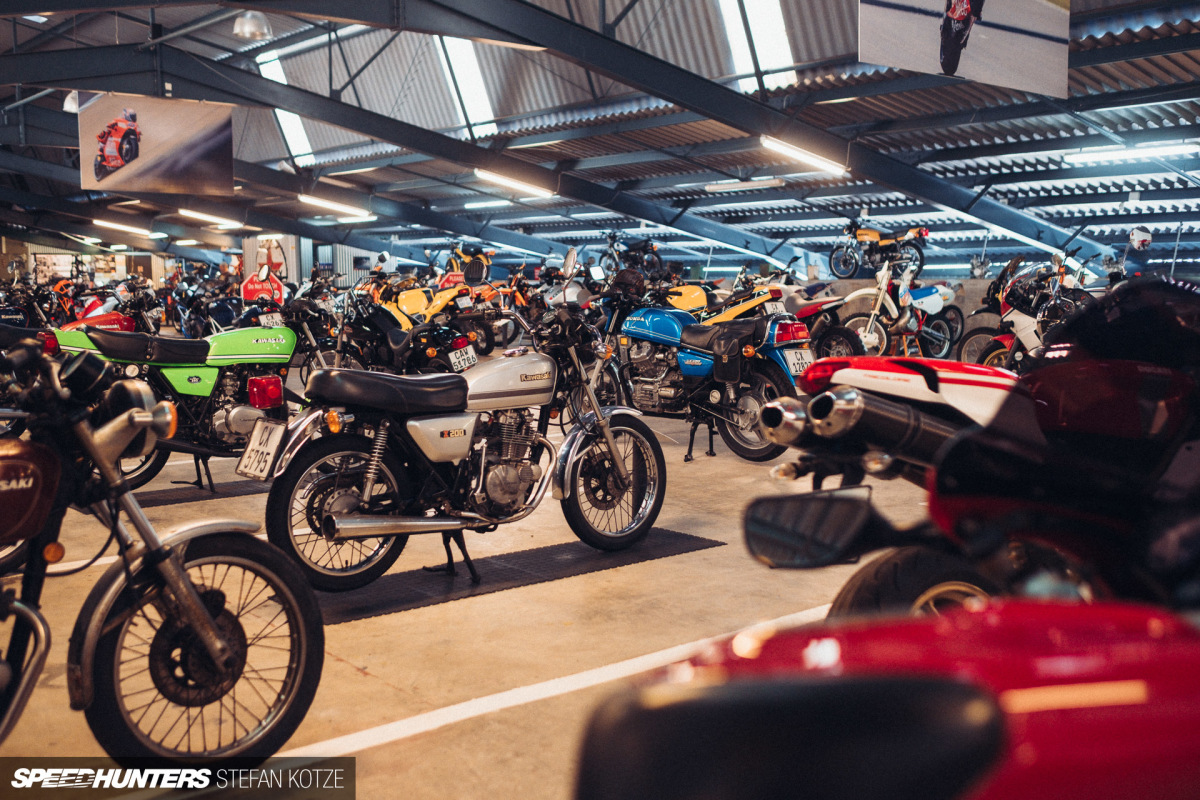 stefan-kotze-speedhunters-motorcycle-room-068
