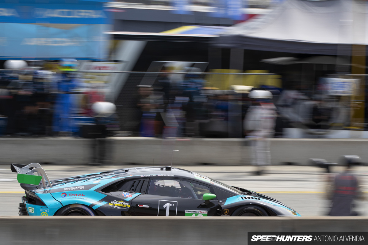 IMSA Laguna Seca Antonio Sureshot 1920wm 1DX23784