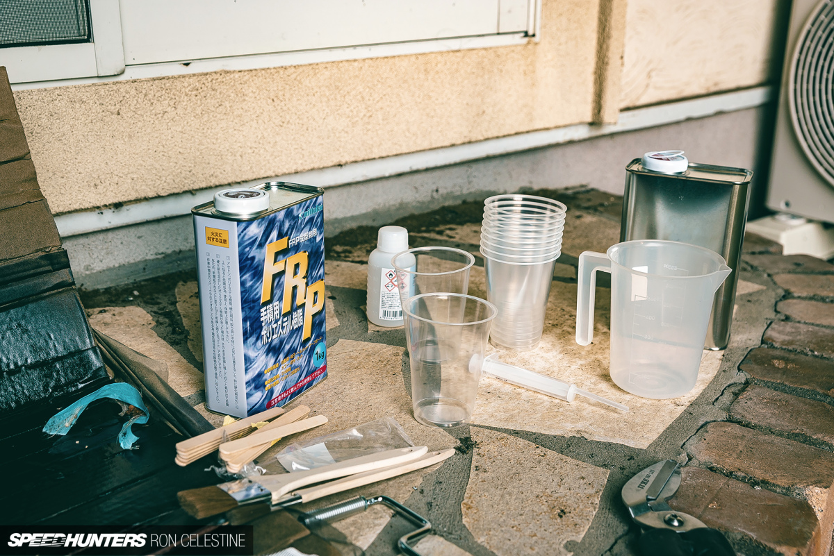 Speedhunters_RonCelestine_ER34_Nissan_Skyline_ProjectRough_CarbonBox_5