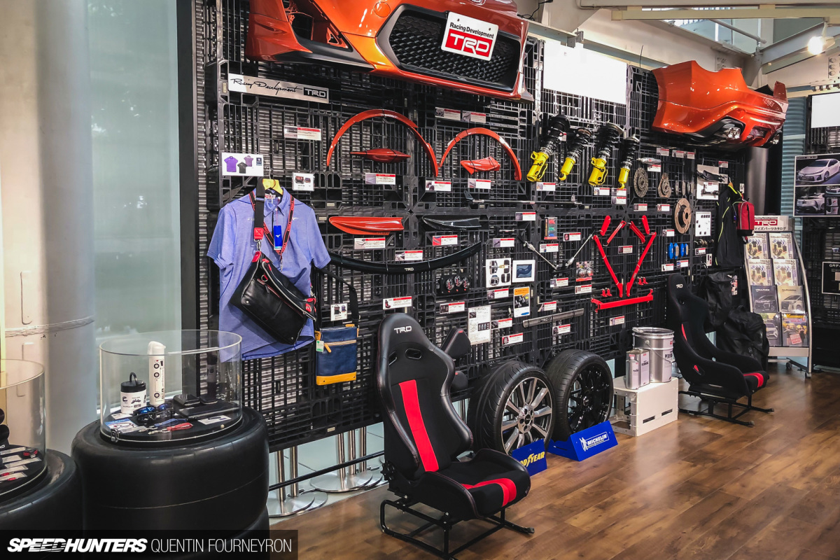 Speedhunters_Quentin_Fourneyron_Toyota_Odaiba_05