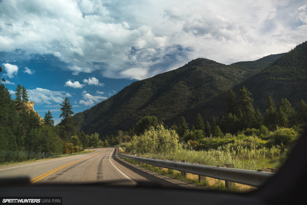 2019-Project-345-BMW-E36-M3-3-Series-Sedan_Trevor-Ryan-Speedhunters_003_0041