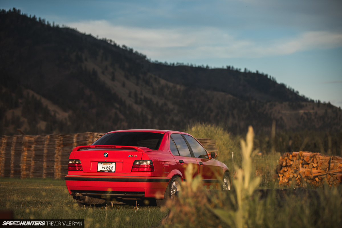 2019-Project-345-BMW-E36-M3-3-Series-Sedan_Trevor-Ryan-Speedhunters_033_0251