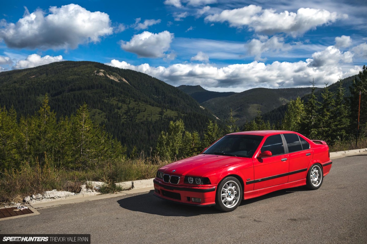 2019-Project-345-BMW-E36-M3-3-Series-Sedan_Trevor-Ryan-Speedhunters_037_0359