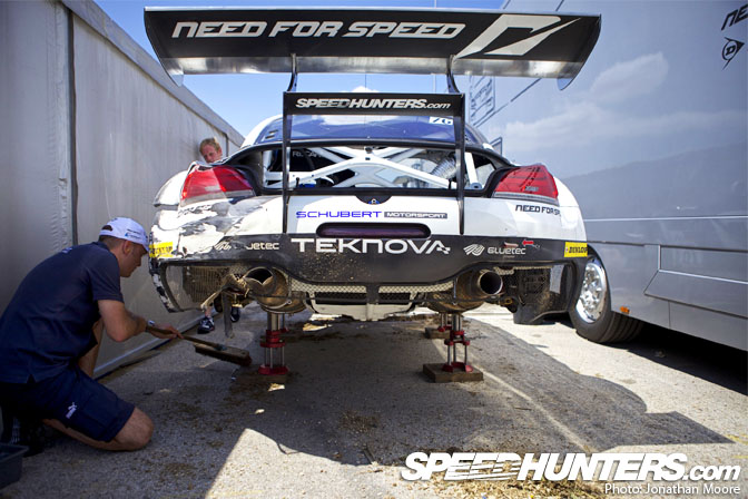 In The Moment>> Team Nfs Gt3: Playing In The Sand