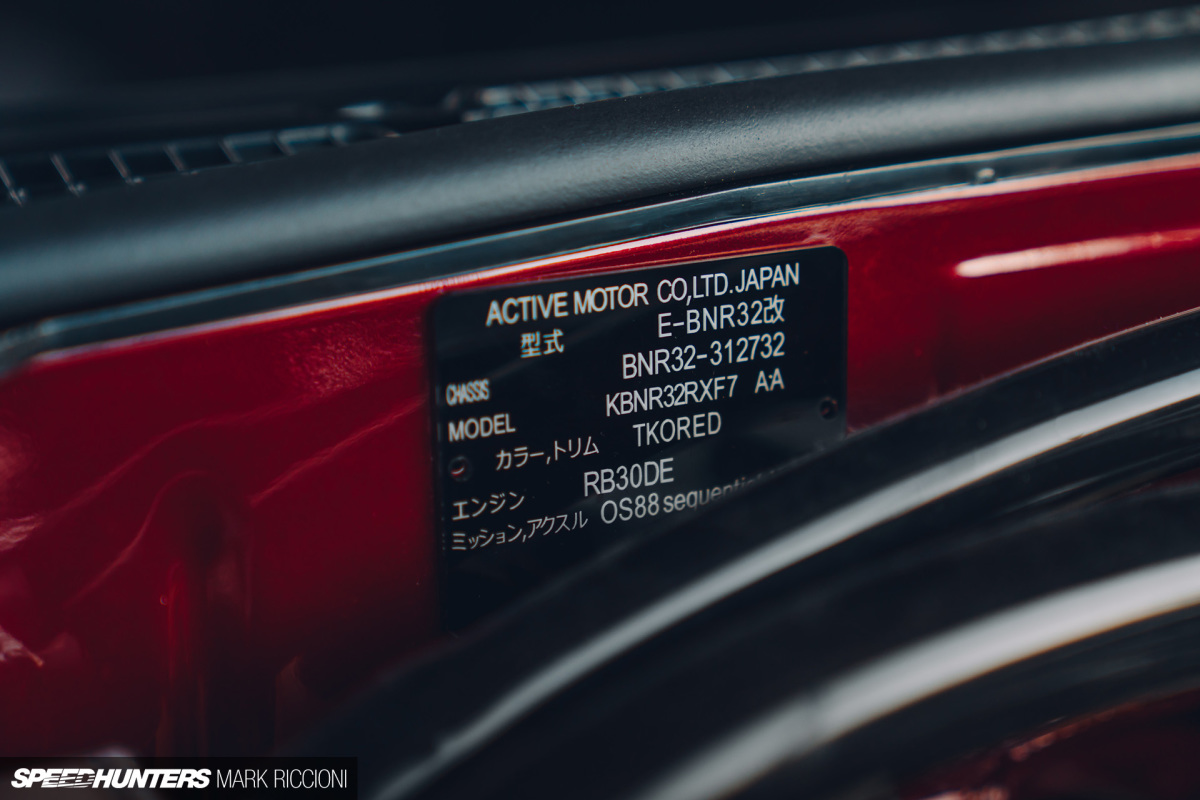 Speedhunters_Mark_Riccioni_Garage_Active_BNR32_GT-R_DSC02341
