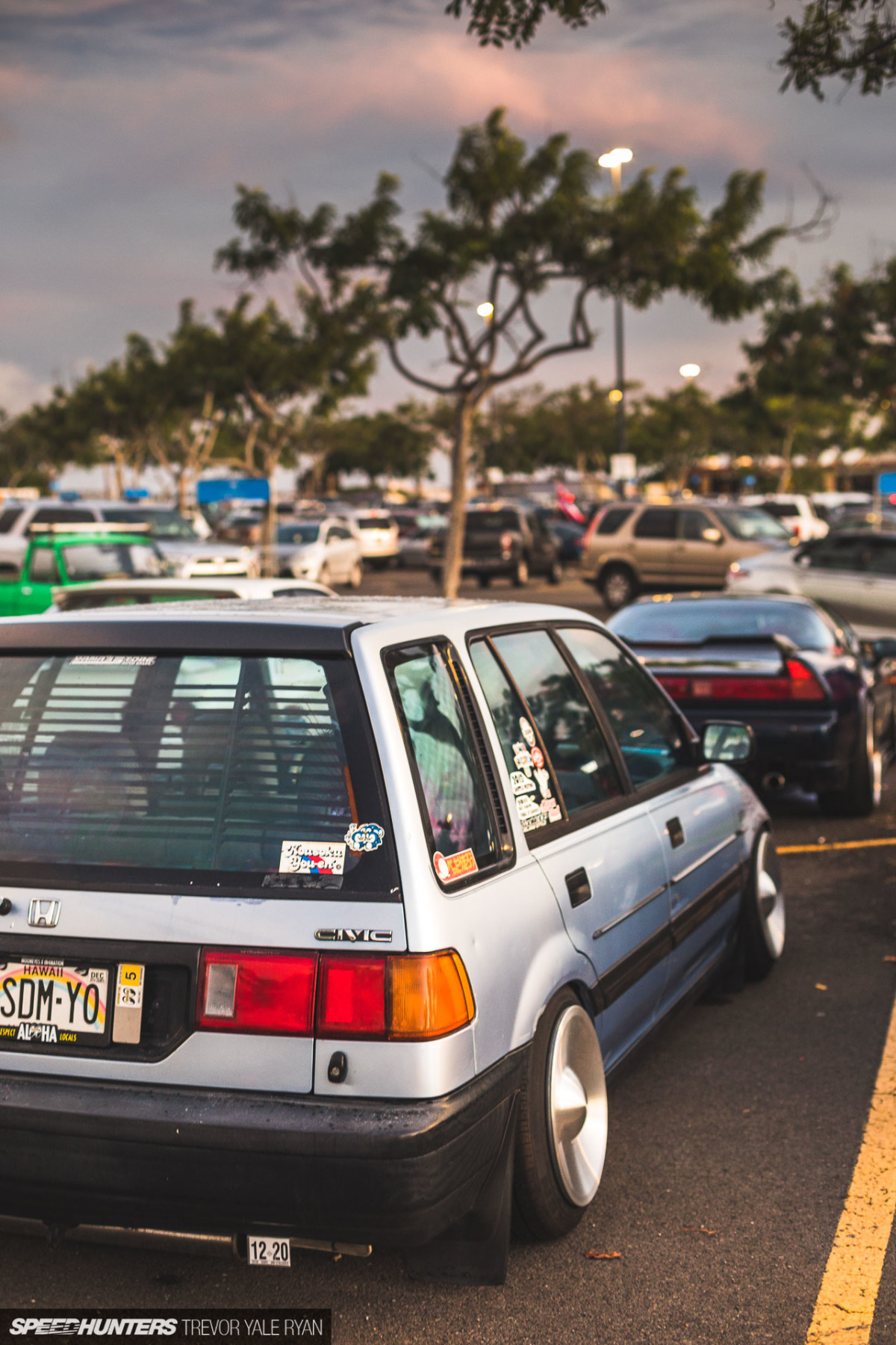 2020-Civic-Wagons-Oahu-Christie-and-Hien_Trevor-Ryan-Speedhunters_004_7579