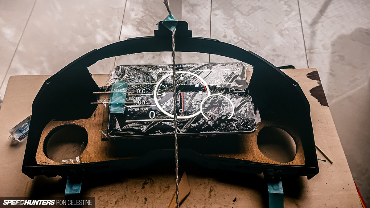 Speedhunters_RonCelestine_ProjectRough_CarbonFiber_Defi_10