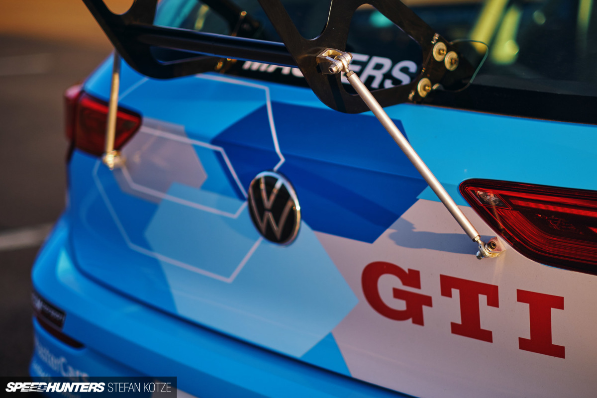 stefan-kotze-vw-mk8-racecar-speedhunters-120
