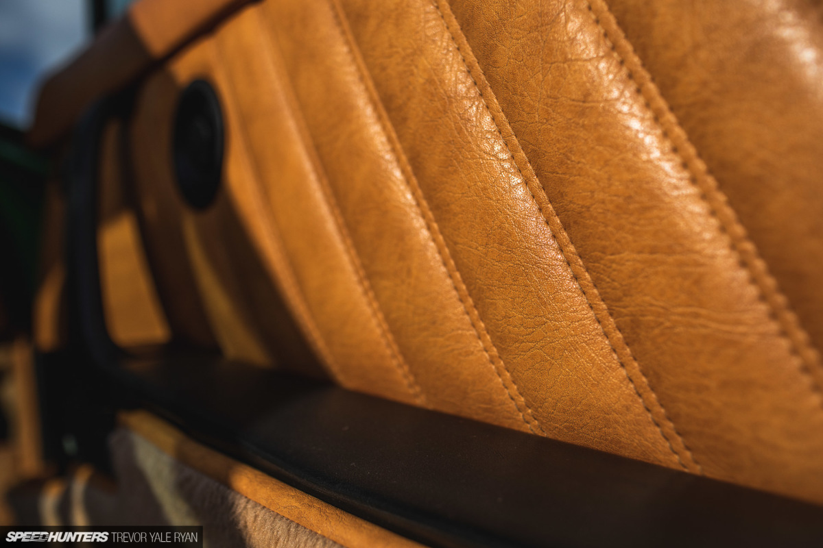2020-Porsches-at-Sunrise-Stock-and-Rothsport-Racing_Trevor-Ryan-Speedhunters_042_2383