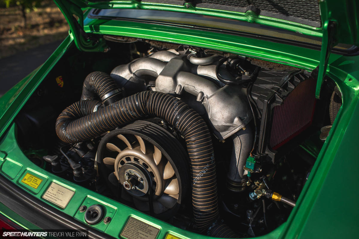 2020-Porsches-at-Sunrise-Stock-and-Rothsport-Racing_Trevor-Ryan-Speedhunters_043_2386