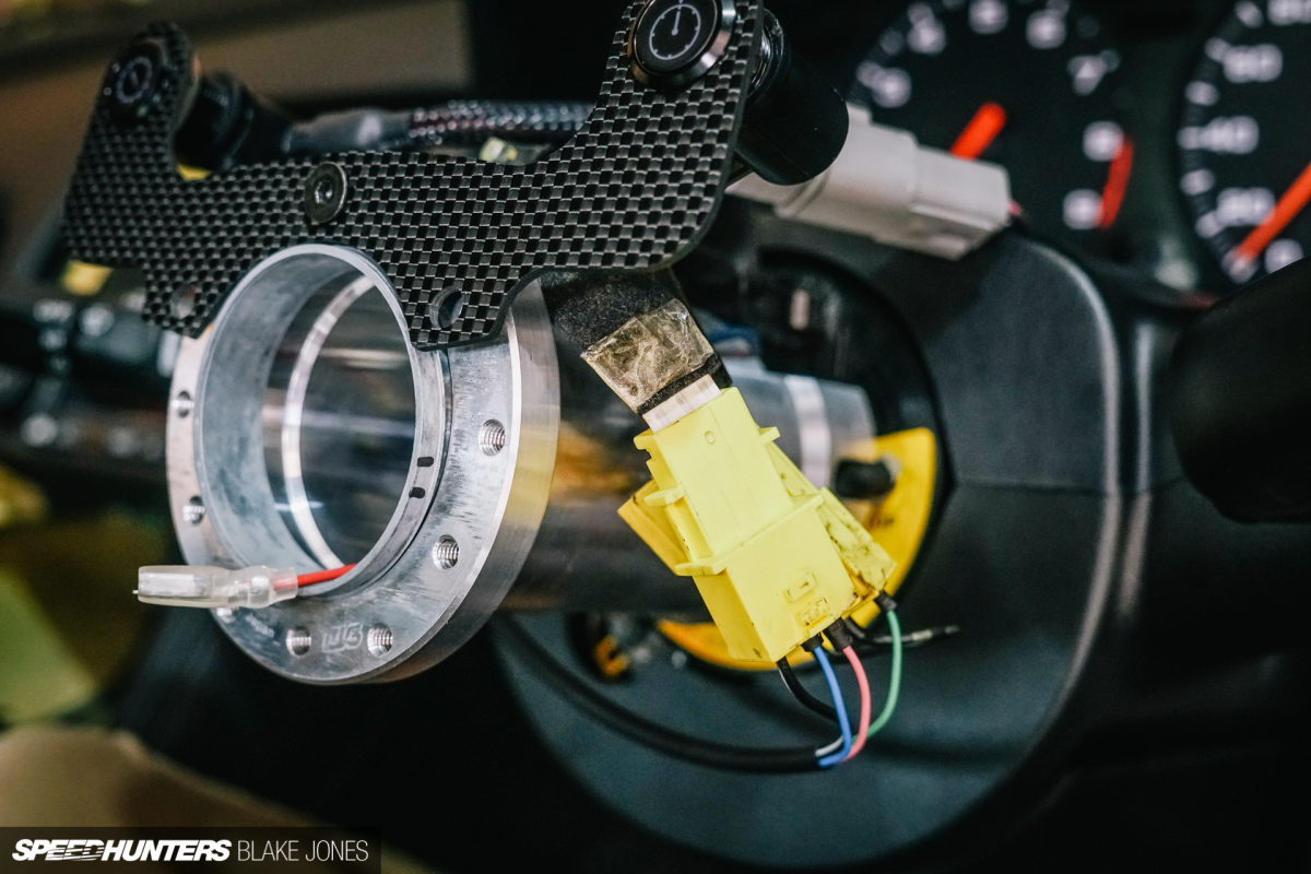 Steering-wheel-buttons-ProjectNSX-blakejones-speedhunters--3