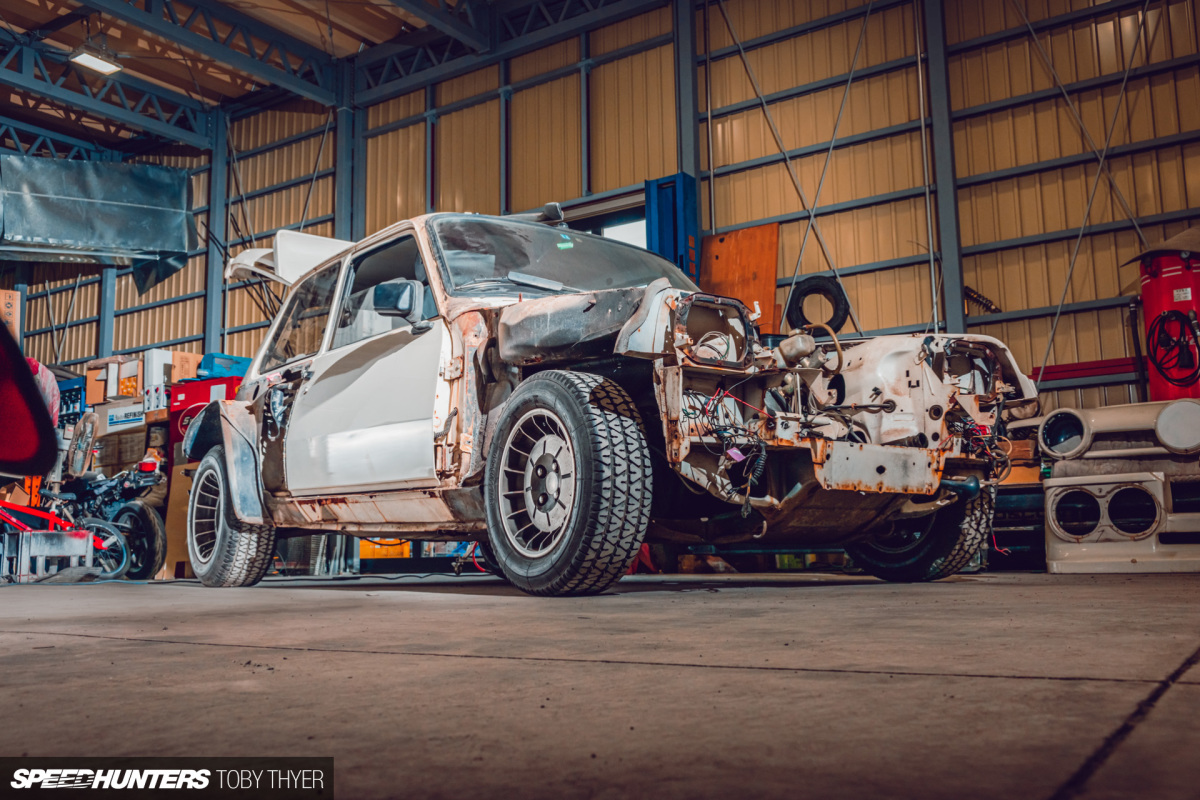 The Auto Project-D R5 Turbo Restoration Starts Here