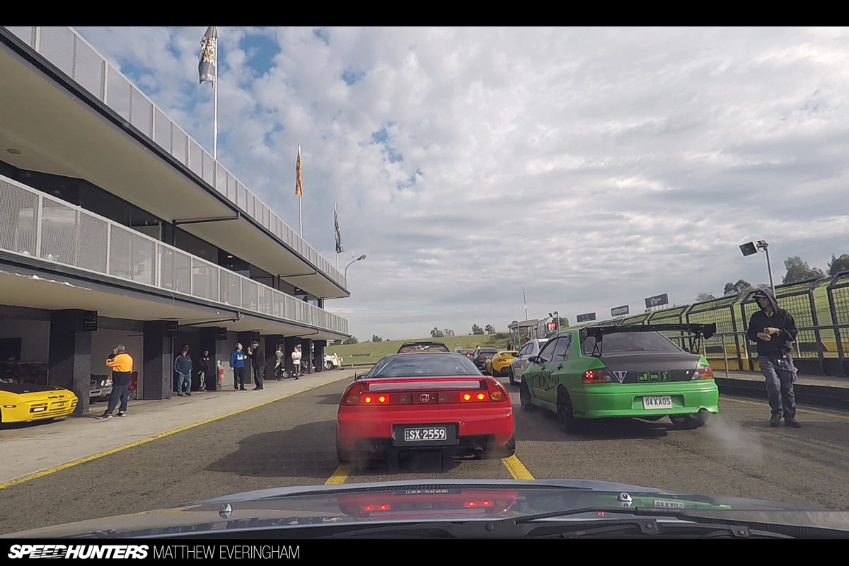 cam1_pits_sh