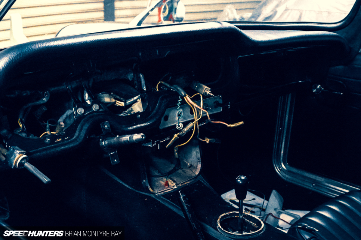 Speedhunters_S800 Restoration Interior