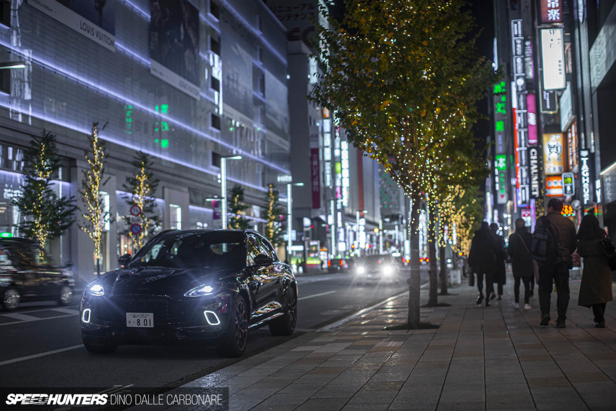 aston_martin_dbx_dino_dalle_carbonare_01