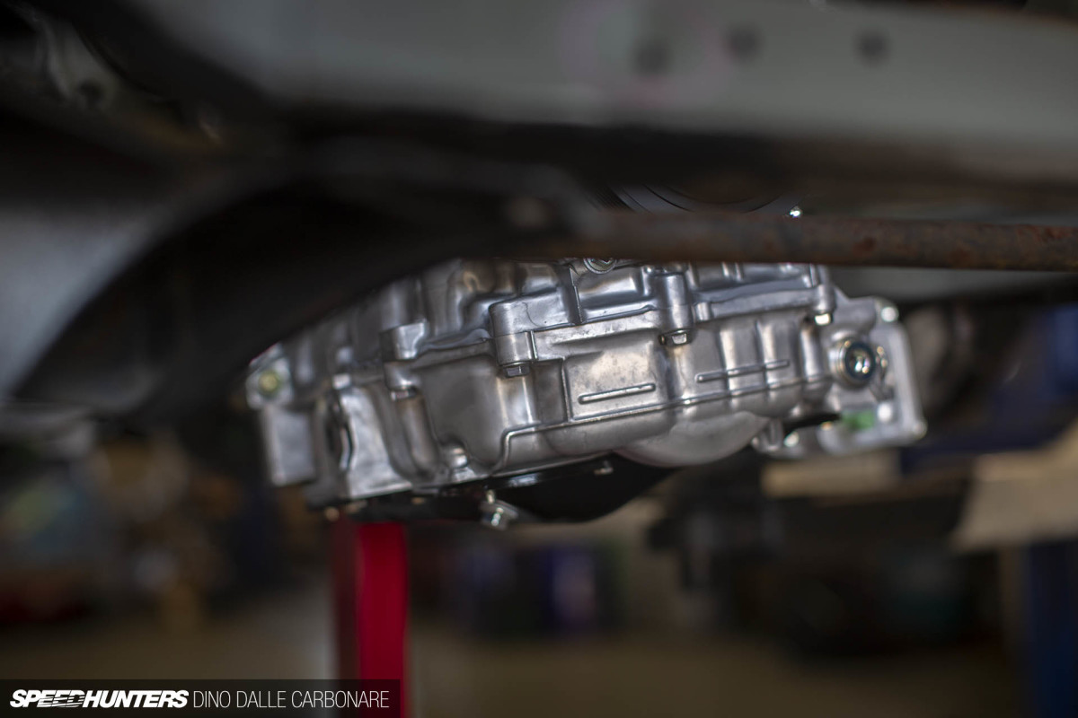 daddy_motor_works_g16e_ae86_dino_dalle_carbonare_17