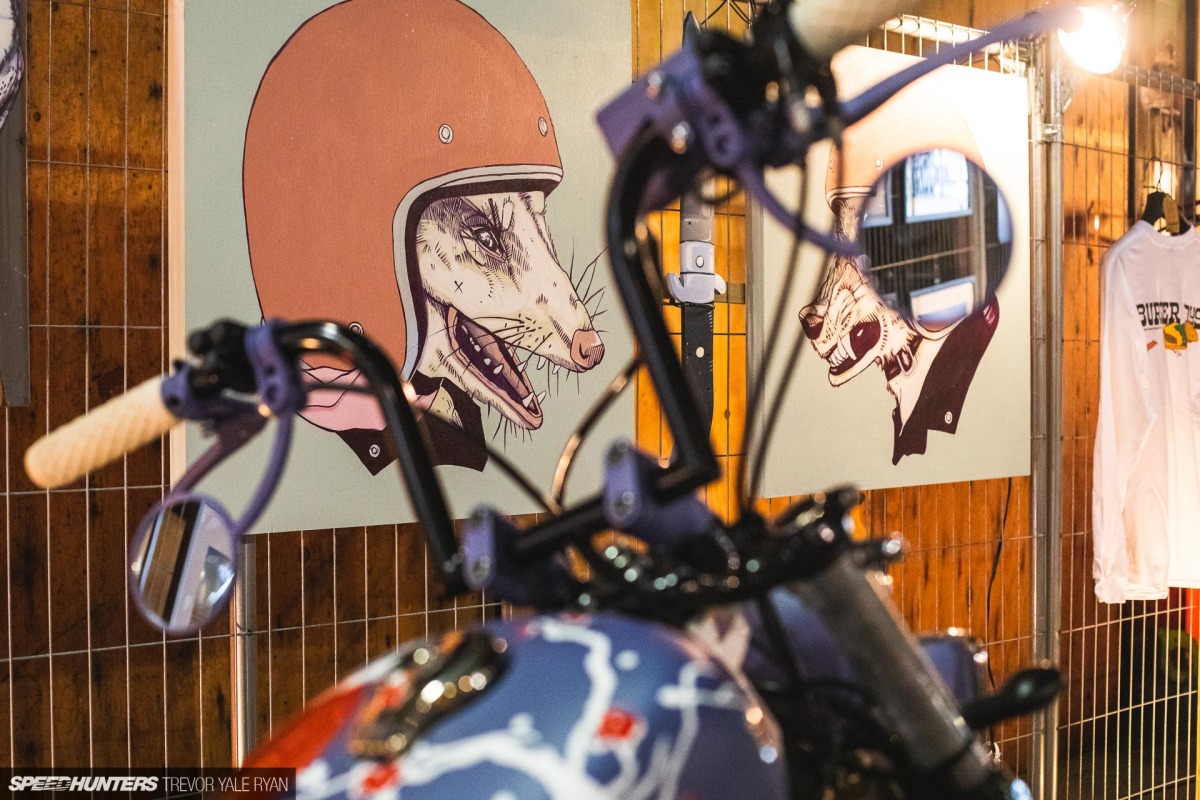 2021-1Moto-Seats-Tanks-Art_Trevor-Ryan-Speedhunters_061_8100