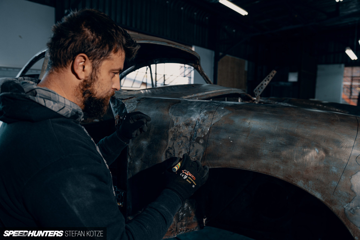 stefan-kotze-speedhunters-english-wheel-fabrication  (30)