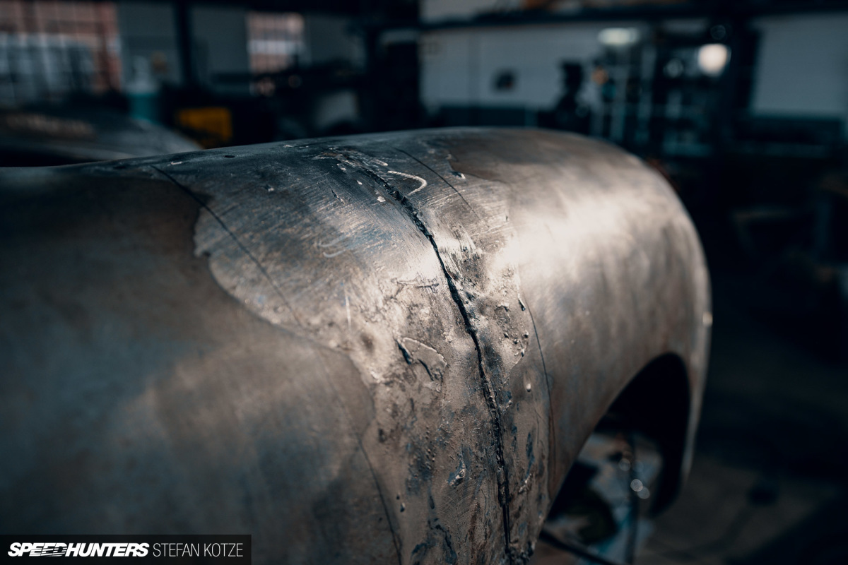 stefan-kotze-speedhunters-english-wheel-fabrication  (32)