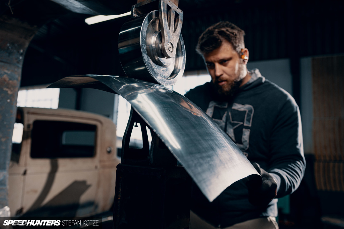 stefan-kotze-speedhunters-english-wheel-fabrication  (48)