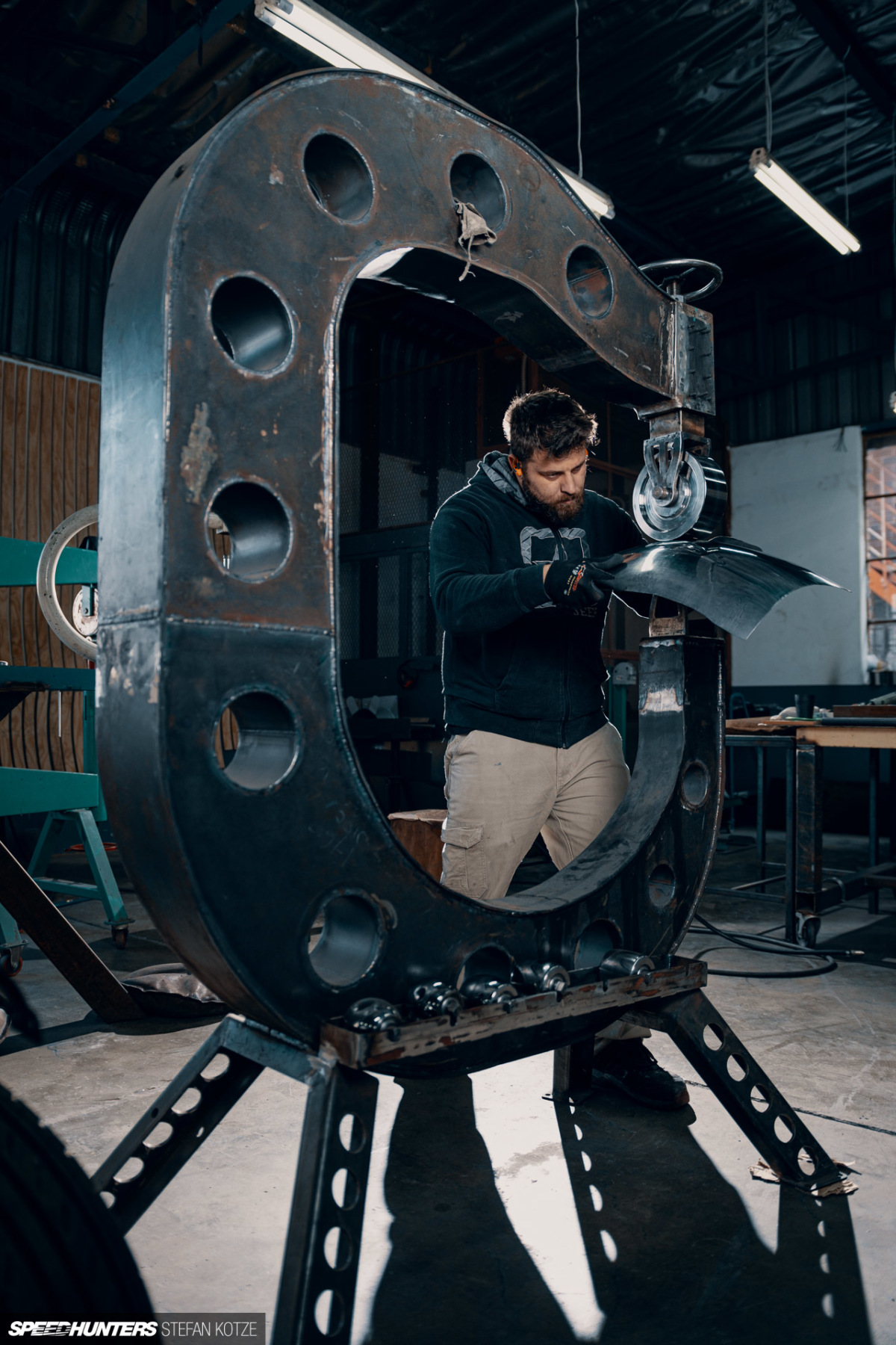 stefan-kotze-speedhunters-english-wheel-fabrication  (55)